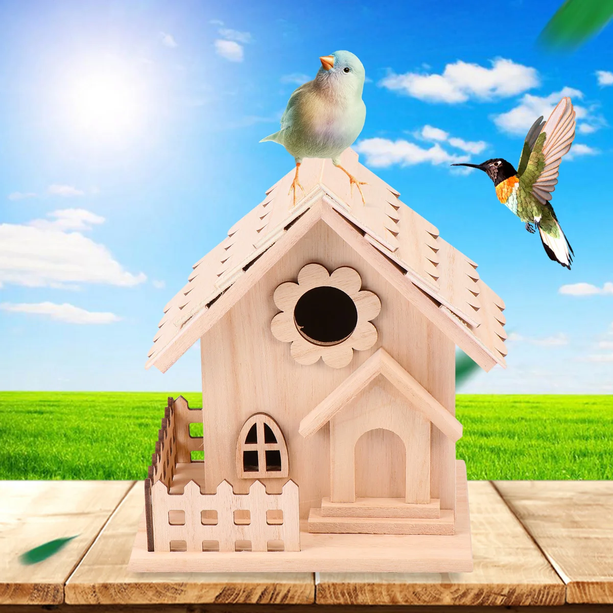 Creative Wood Bird Nest Classic Hollow Out Window Wide Entrance House Birds Bed Hut Birds House for Outdoor Garden Birds Supplie