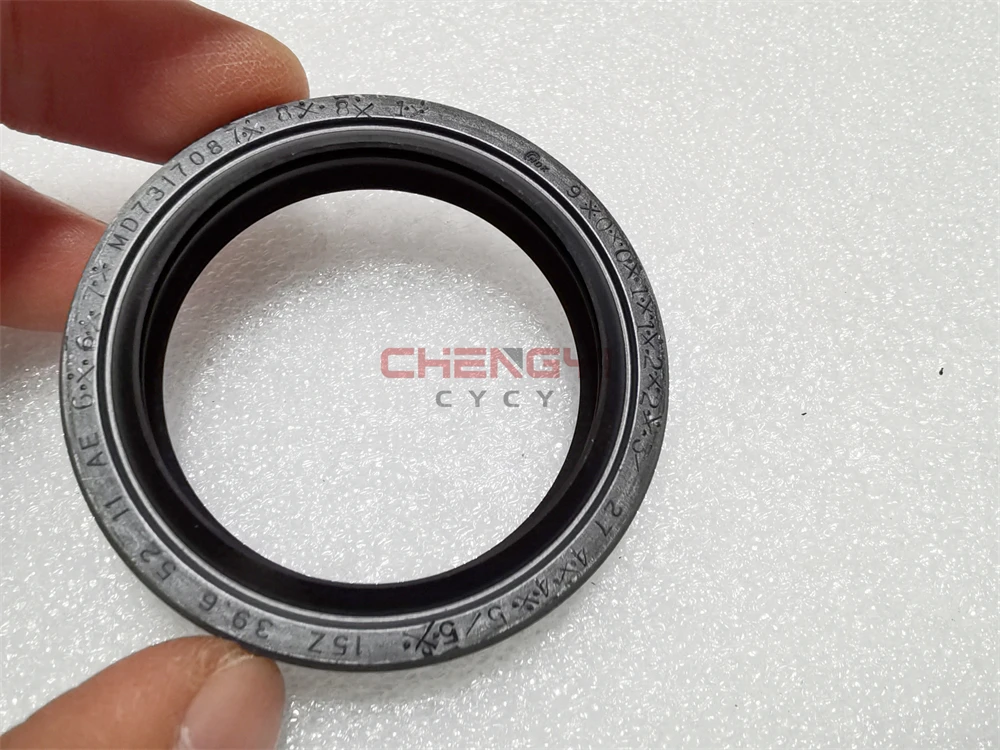 Front Oil Seal Of Transfer Case Output Shaft For Pajero Montero KH6W K96W V45W V63W V73W V93W V97W 3231A038 MD731708 52*39.6*11