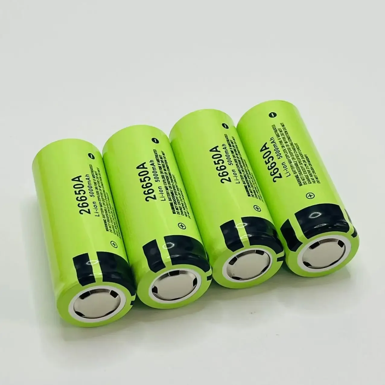 -. Hochwertiger 26650-Akku 5000 mAh 3,7 V 50 A Lithium-Ionen-Akku, geeignet für LED-Taschenlampen + Ladegeräte und Heimwerker. *;