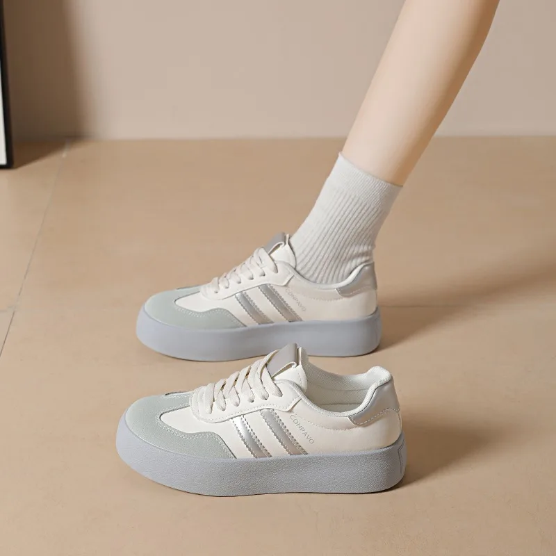 Spring and Autumn Women's Comfortable Color Blocking Mid Heel Sneakers New Women Casual Fashion Shallow Mouth Vulcanized Shoes
