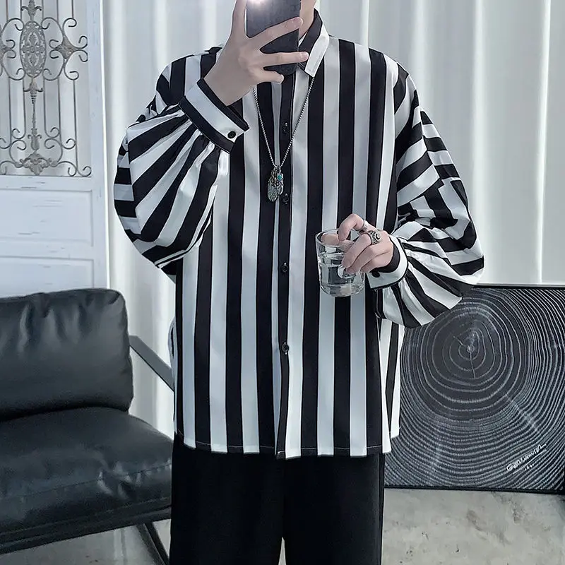 Vertical Striped Long Sleeve Hip Hop Shirt  Men Oversized New Blouses Summer Autumn Fashion Japane Black White Vintage Cardigan