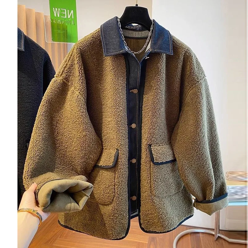 

Edgy Denim & Shearling Patchwork Jacket - Women's 2025 Oversized Sherpa Coat