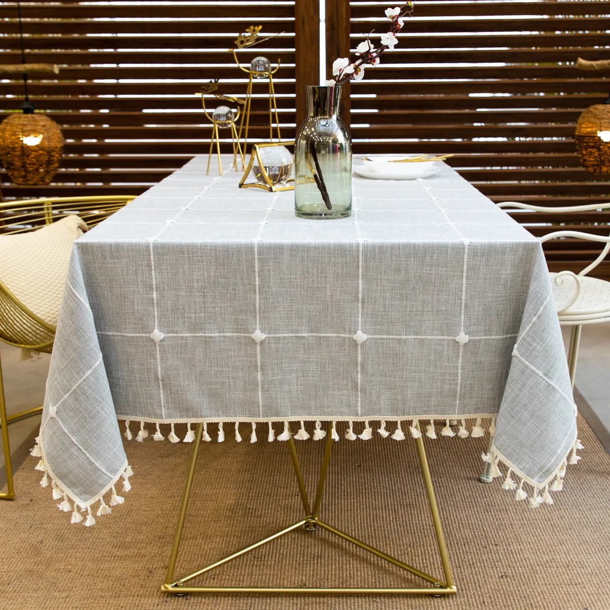 

Nordic Cotton and Linen Solid Square Plaid with Tassels Dining Table Cloth Living Room Tea Table Tablecloth Tea Tablecloth