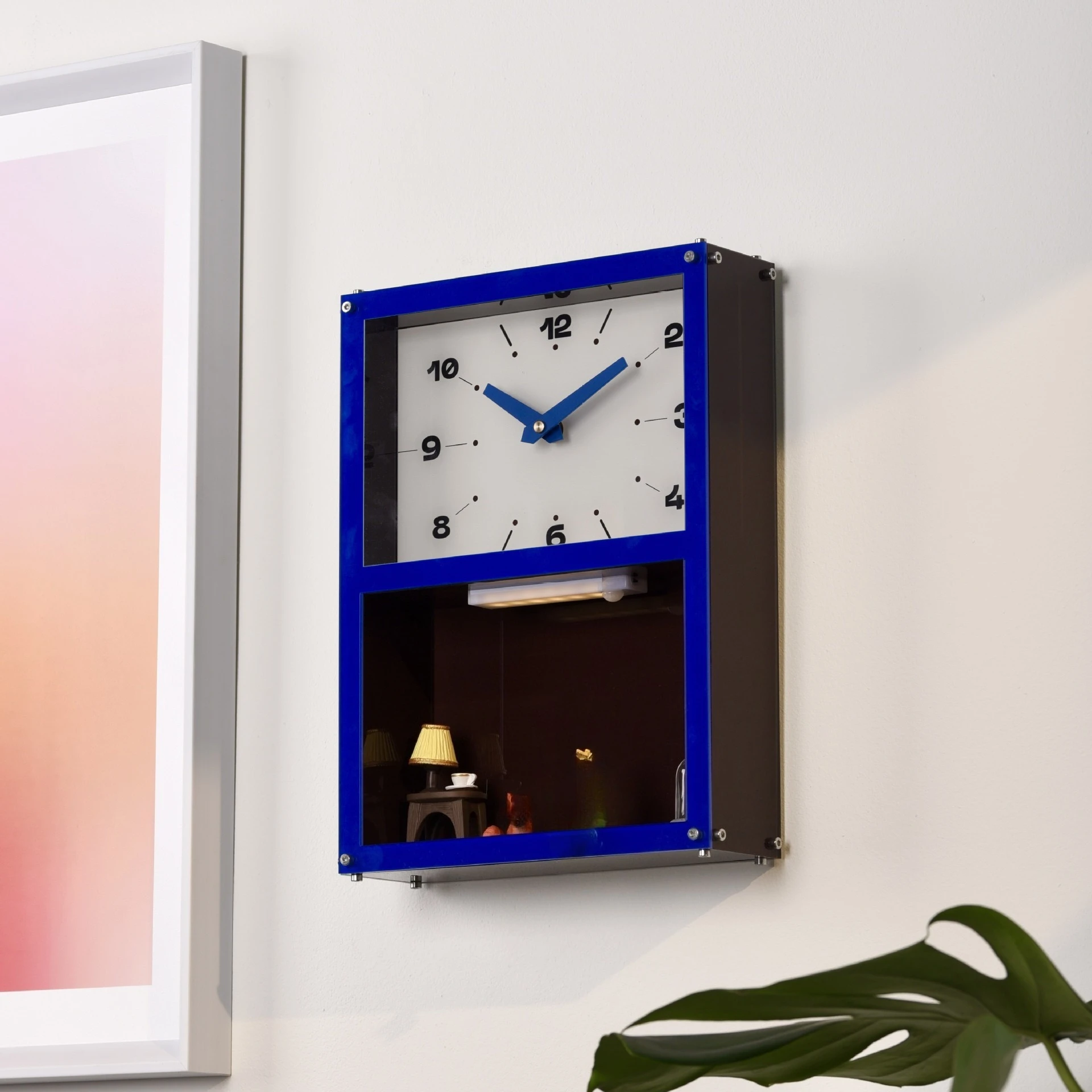 

Modern Blue Frame Wall Clock Room Decoration Non Perforated Household Use Clocks Wifh Storage Home Decor for Living Room Bedroom