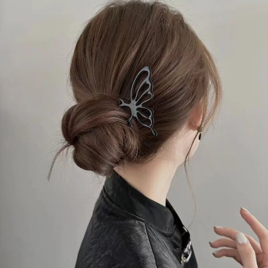 Hollow Butterfly Hairpin Simple U Shape Hair Clips Hair Pins for Women Metal Hair Stick Bridal Hair Accessories for Women Bun