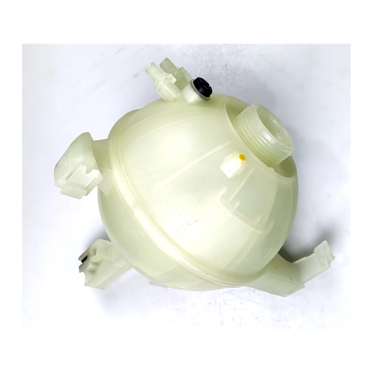 Coolant Expansion Tank For BMW F90 G30 G31 5 Touring 6 Gran Turismo 15-20