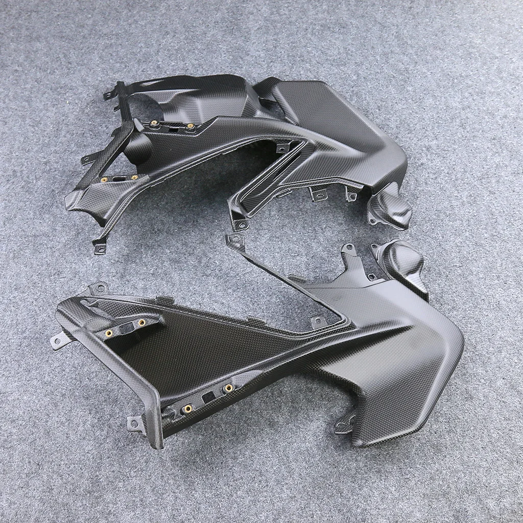 ألواح جانبية للجسم من ألياف الكربون لدراجة نارية Ducati Street Fighter V2 #3