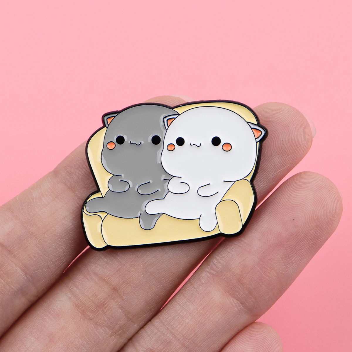 Kawaii القط المينا دبابيس الكرتون المرأة دبابيس الرجال التلبيب شارة بدبابيس على ظهره زي اكسسوارات مجوهرات بأشكال حيوانات هدايا