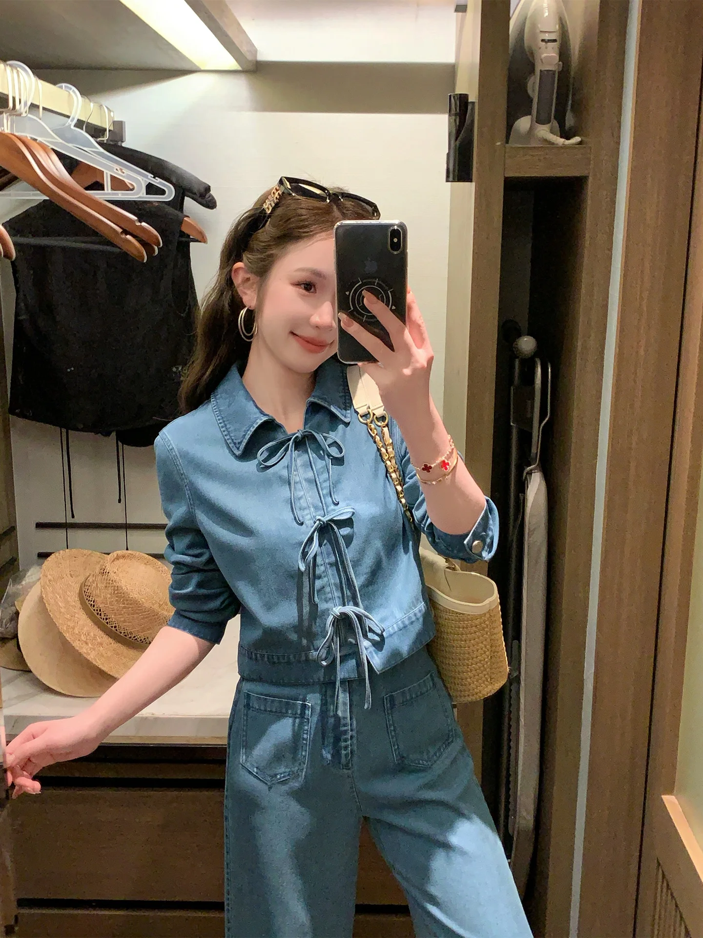 

Seoul Weekend Vintage Denim Set Women's Spring High Waist Trousers Belted Shirt Two Piece Set Fashionable Commute Style