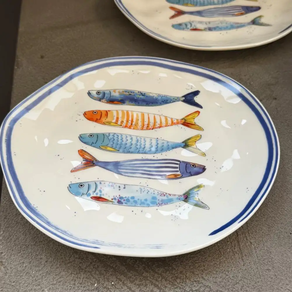 High-quality Appearance Underglaze Color Ceramic Plate Having Fish Every Year Pattern Flat Plate Decorative Dish Blue Ocean Cup