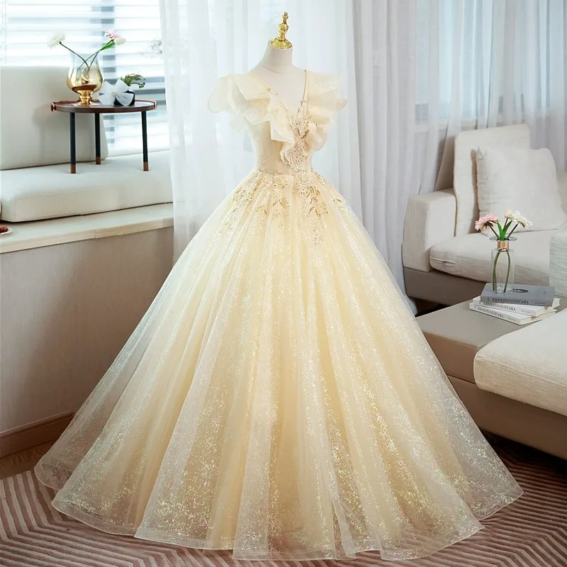 

Bling Light Yellow Lace Applique Beading Quinceanera Dresses Ruffles Straps Sleeveless Tulle Prom Party Gown robes 15 Years