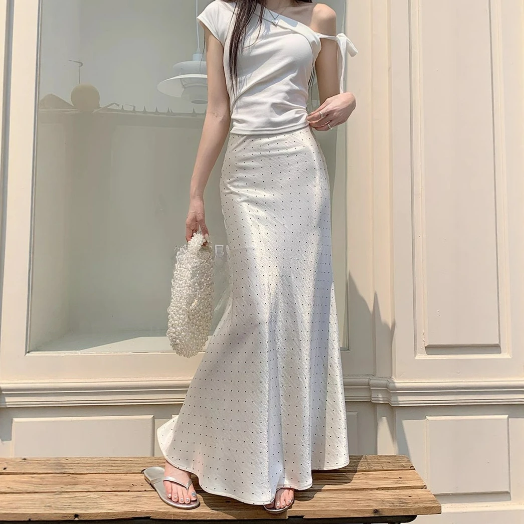 

2026 Early Spring New Fashion Polka Dot Satin Fishtail Skirt Elastic Waist Thin Long Skirt