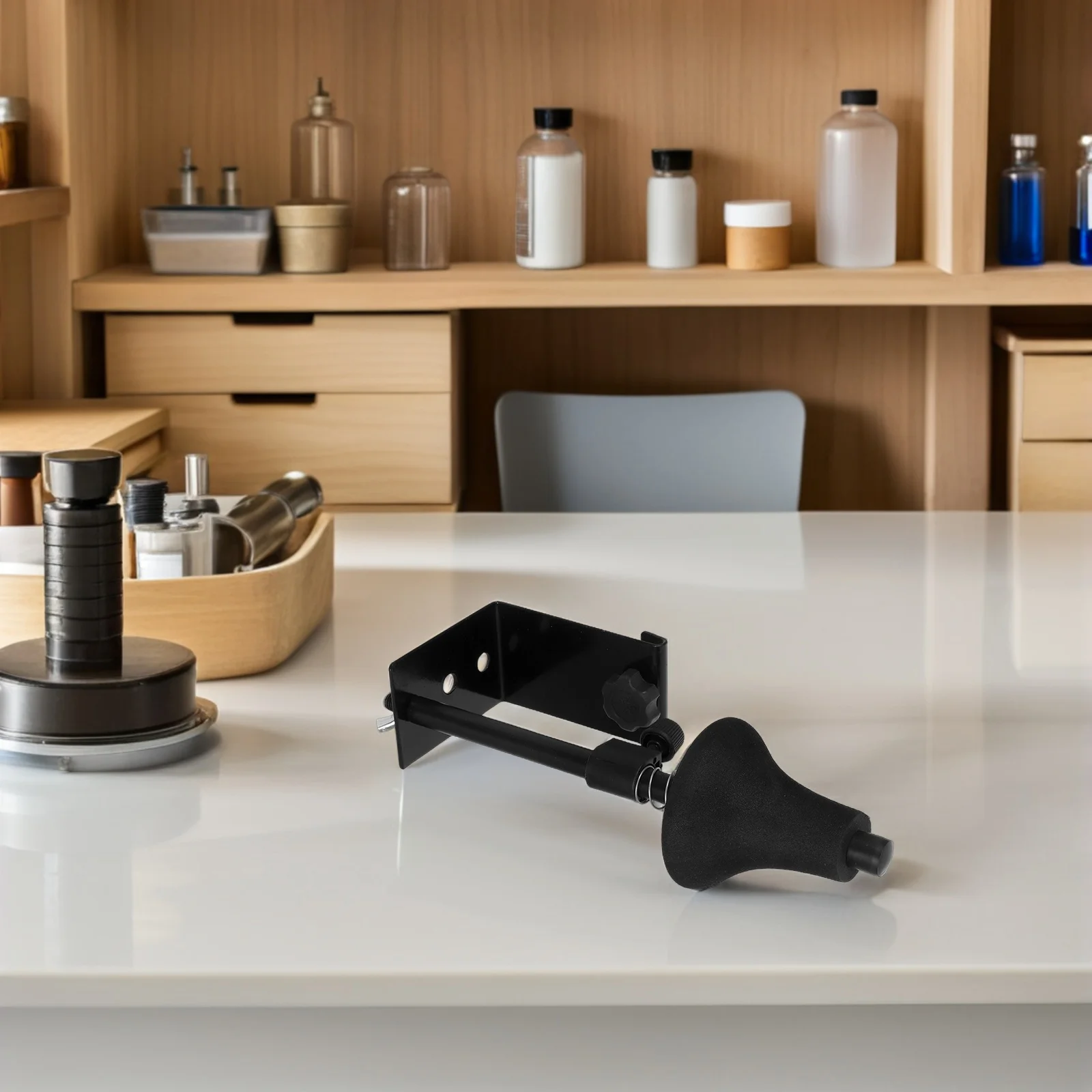 

Heavy Duty Iron Trumpet Wall Mount Holder Brass Trombone Stand Wall Hook Wind Instrument Display Wind Instrument Stand