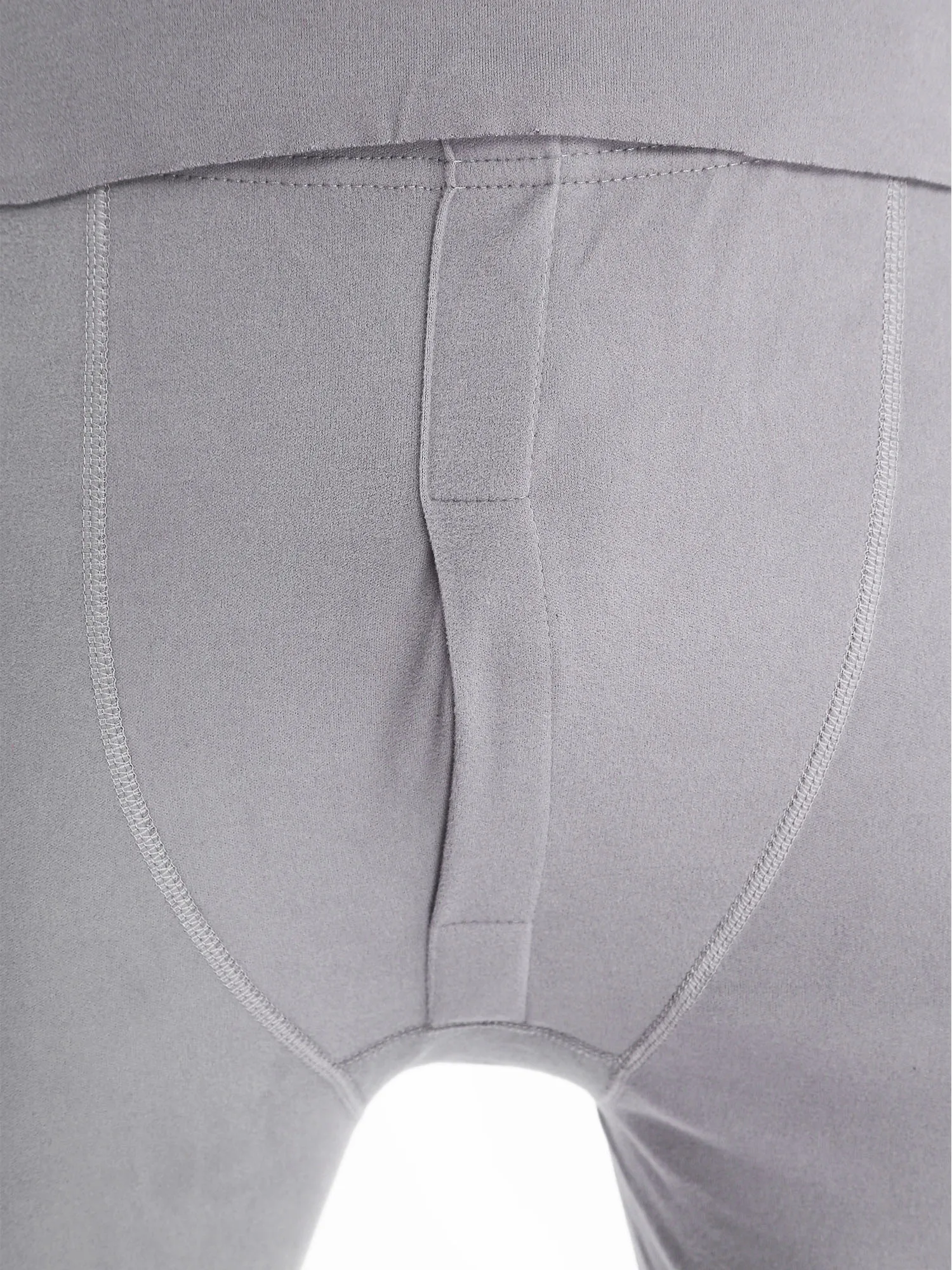 ชุดชั้นในกันหนาวสำหรับผู้ชาย เนื้อผ้านุ่ม ระบายอากาศได้ดี ให้ความอบอุ่น เสื้อแขนยาวคอเต่า พร้อมกางเกงเลกกิ้ง สำหรับฤดูหนาวที่อากาศหนาวเย็น