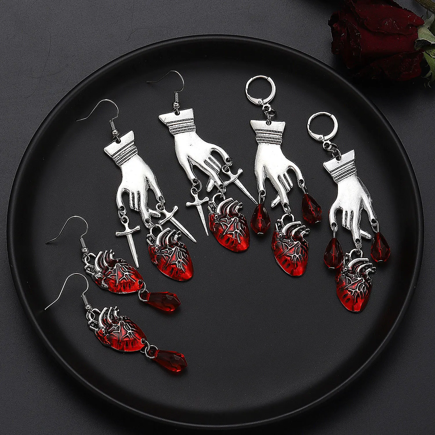 Ancient Egypt Hands Drop Earrings for Woman Goth Jewelry Bleeding Heart Ear Hoops Halloween Cosplay Trinket Gothic Earring Gifts