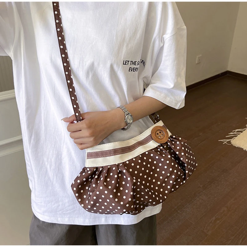 Koreanische Polka-Dot Plissierte Stern-Streifen Hobo Unterarm-Schultertasche, Süße Niedliche Damenhandtasche, Leichte Stoff-Freizeittasche für Frauen – Detail 24