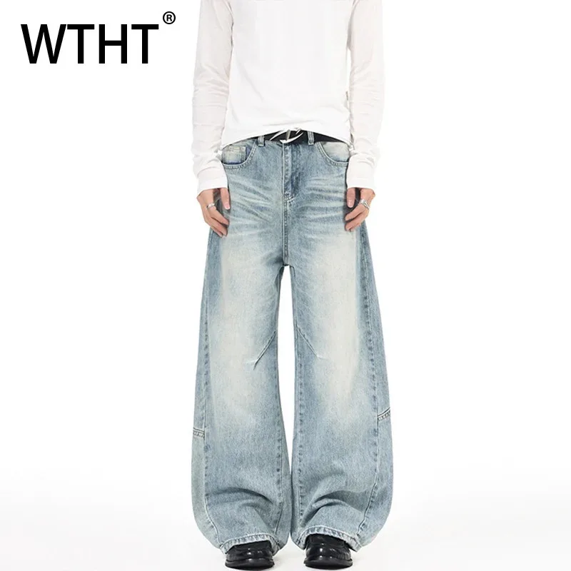 

WTHT модные зимние мужские джинсовые брюки WTHT Fashion 2025 года, винтажные свободные джинсы с широкими штанинами, мужские 2A2551
