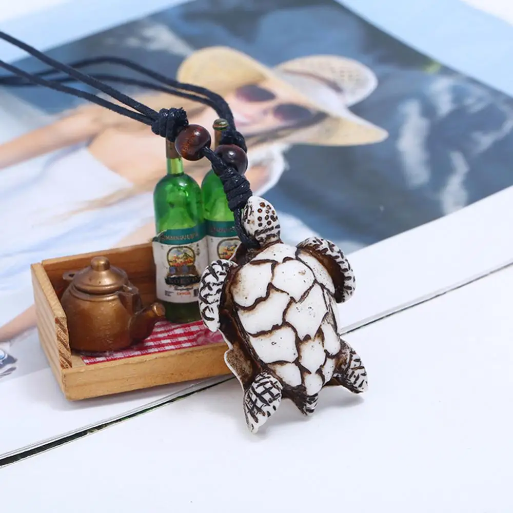 Vintage Men Pendant Necklace Resin Turtle Pendant Adjustable Rope Chain Necklace Jewelry Gift
