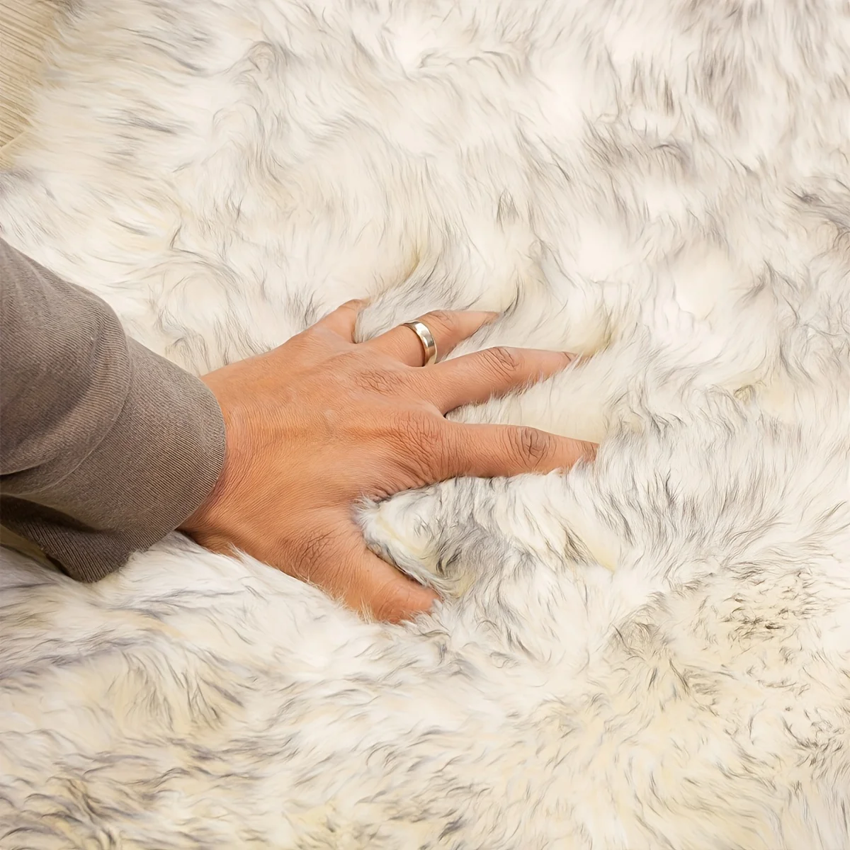 Luxuriöser Weicher Flauschiger Kunstfell-Teppich Maschinenwaschbarer Wildleder-Teppich für Wohnraumdekoration Rutschfest Leichtgewichtig Einfarbig – Detail 8