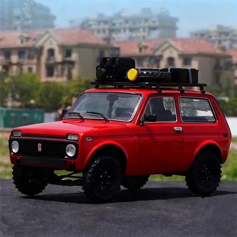 

1/24 LADA NIVA SUV, модель автомобиля из сплава, литье под давлением, металлический модифицированный внедорожник, модель автомобиля, имитация звука, свет, детская игрушка в подарок