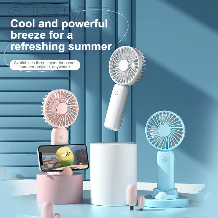 Portable USB Fan with 3 Adjustable Speeds Quiet Operation Built-in Battery and Detachable Bracket for Home or Travel
