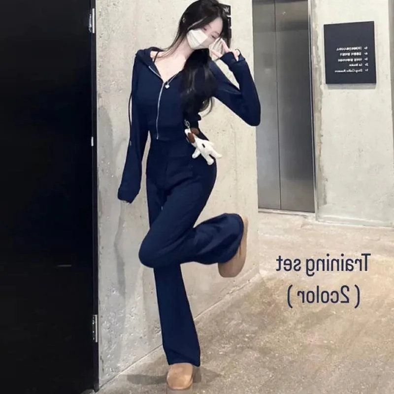 

Комплект 5STUDIO MS575: повседневная толстовка и облегающие брюки – универсальный простой дизайн для женщин 20-х и 30-х лет