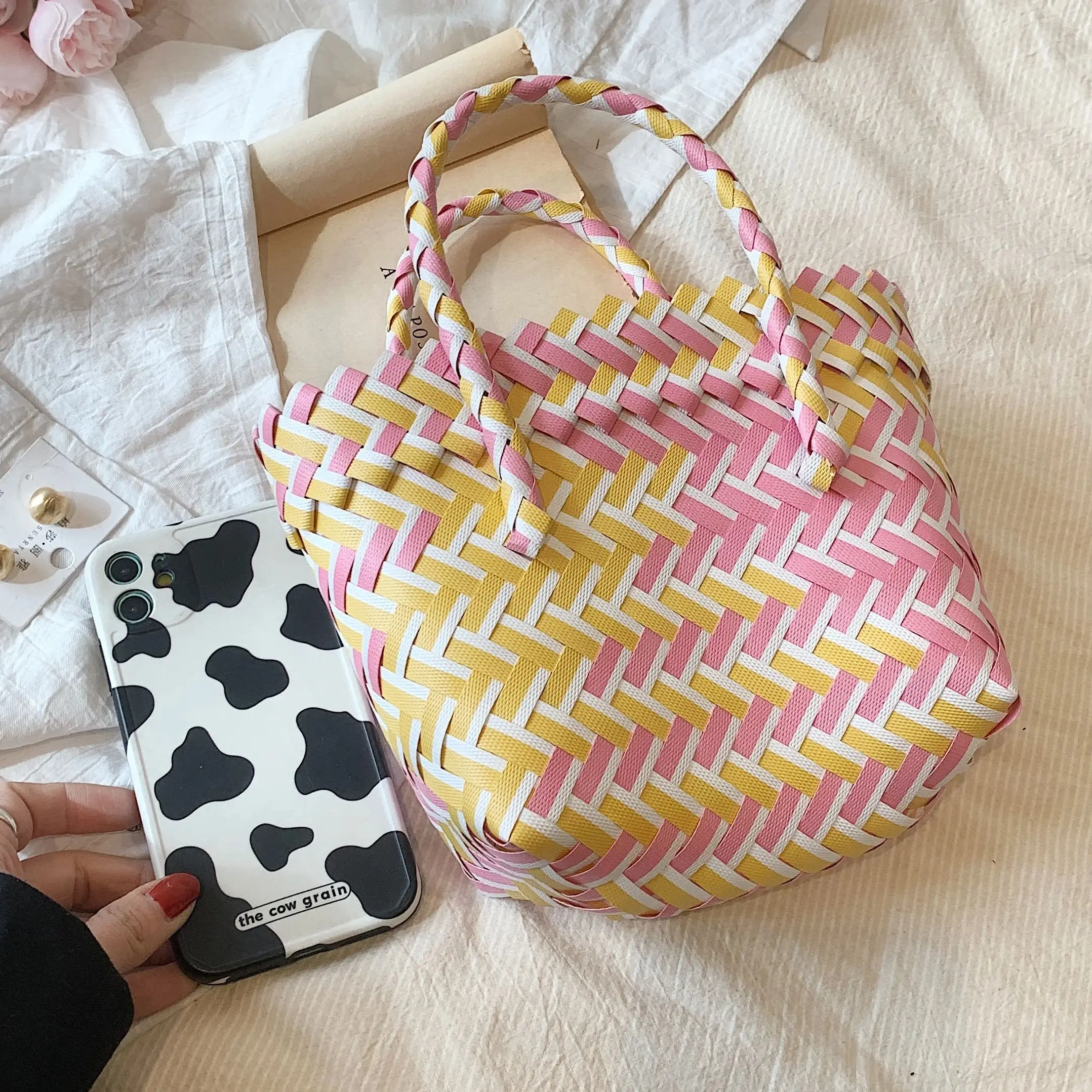 Color blocking summer small handbag 2024 new niche versatile Instagram basket bag handmade woven women\'s handbag trendy