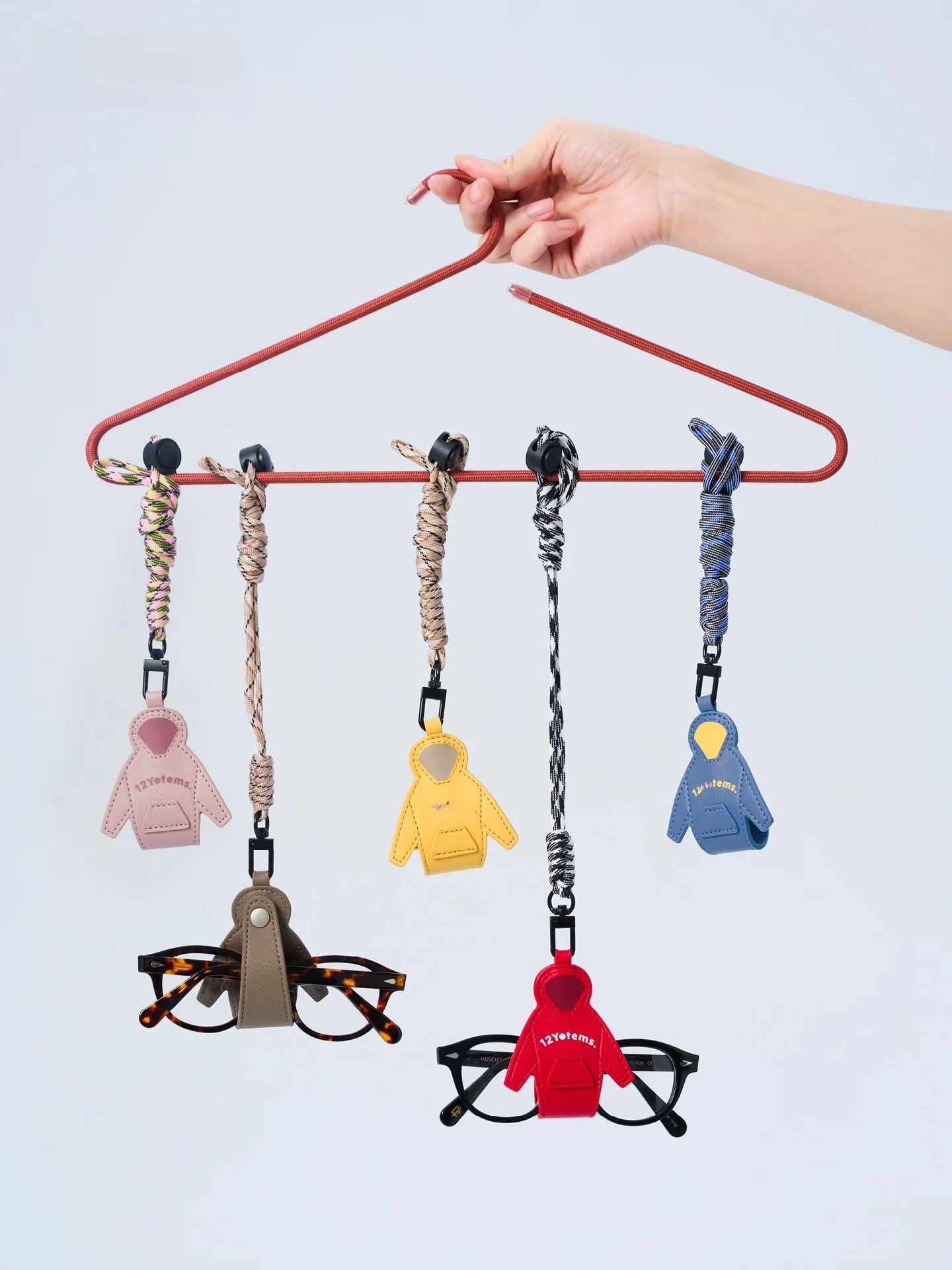 ポータブルトラベルサングラスホルダーオリジナルパーカー女性用ネックストラップシンプルなデザインストアアクセサリー耐久性のある手織りナイロンライン