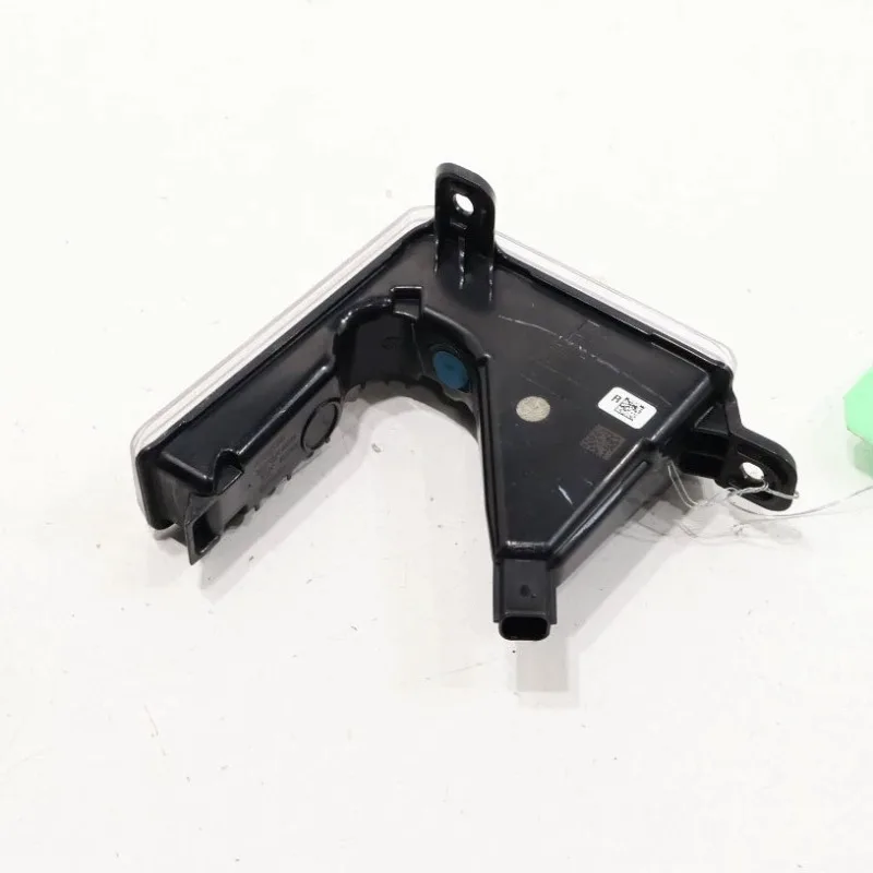 

New product hot-selling 2022 reversing light 815800C080 auto parts