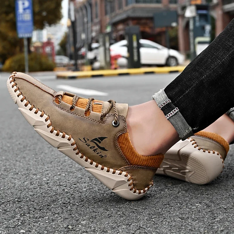 Men's Driving Shoes Men's Handmade Loafers Fashion Men's Shoes Outdoor Breathable Casual Shoes Moccasins Large Size Sneakers