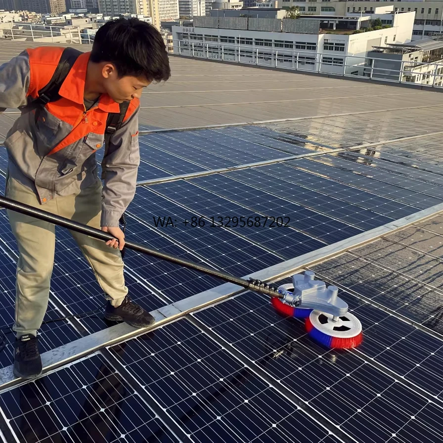 

Multifit 5.5m Carbon Fiber Solar Cleaning Brush Double Bristles Moderately Soft Rotating Water Fed Pole High Efficiency