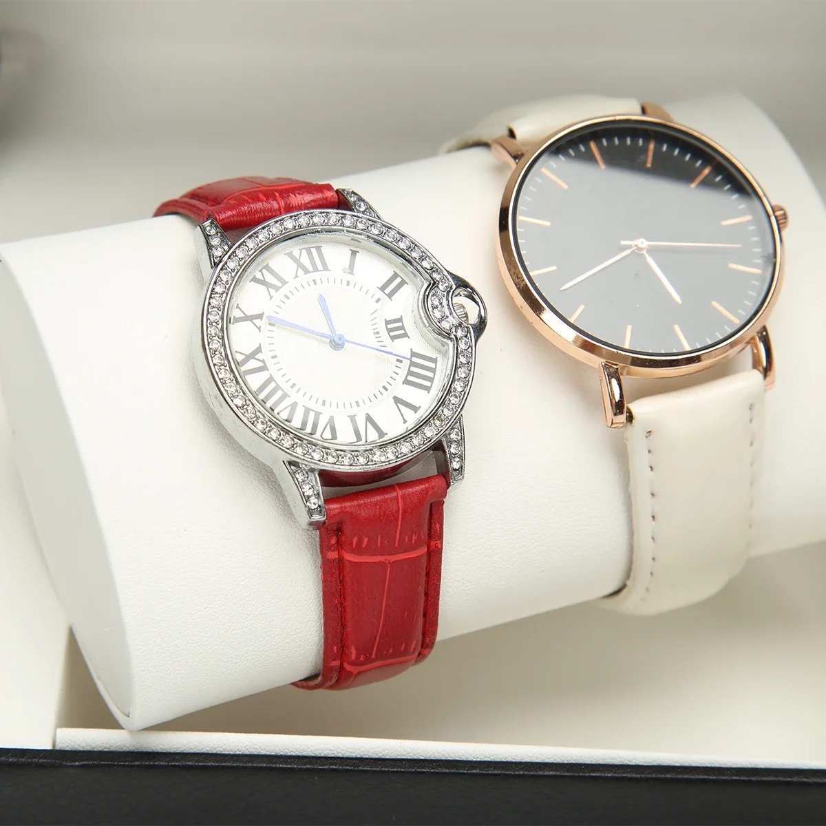 1 قطعة 2 فتحات فليب بو الجلود ووتش علبة التعبئة والتغليف ، قلادة قلادة سوار ساعة مجوهرات مجموعة مربع