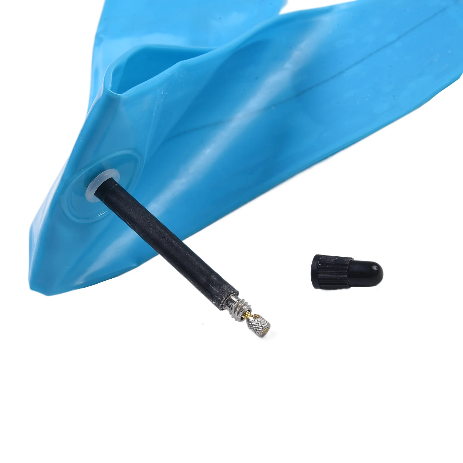 

Сверхлегкая велосипедная камера, предназначенная для горных велосипедов с размером клапана 45 мм, совместимая с несколькими размерами