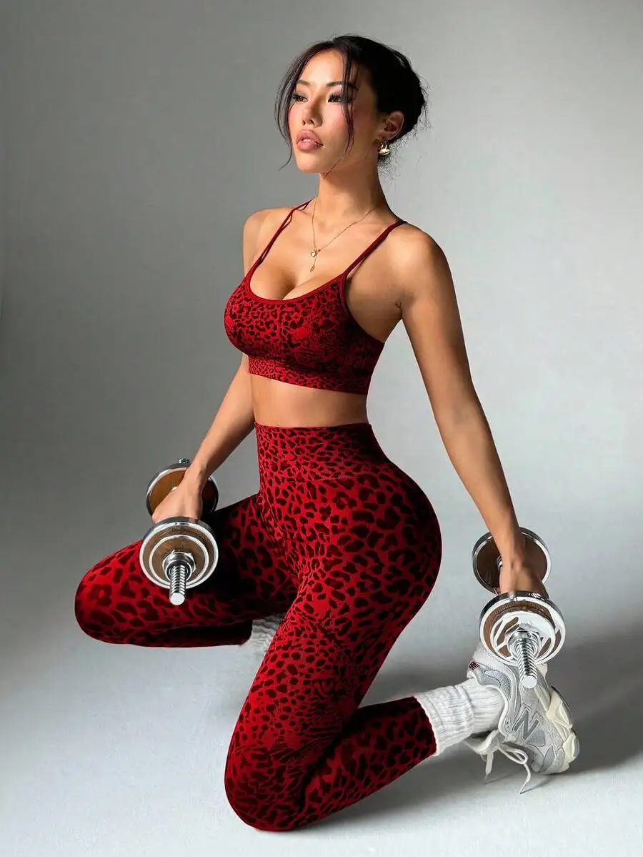 

Seamless High Stretch Leopard Print Sports Bra And Leggings Set Workout Women