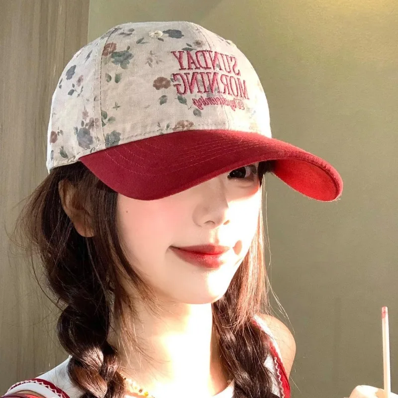 Retro Small Floral Baseball Cap for Men and Women Spring and Summer Letter Embroidered Hat Adjustable Sun Visor Sports Hats