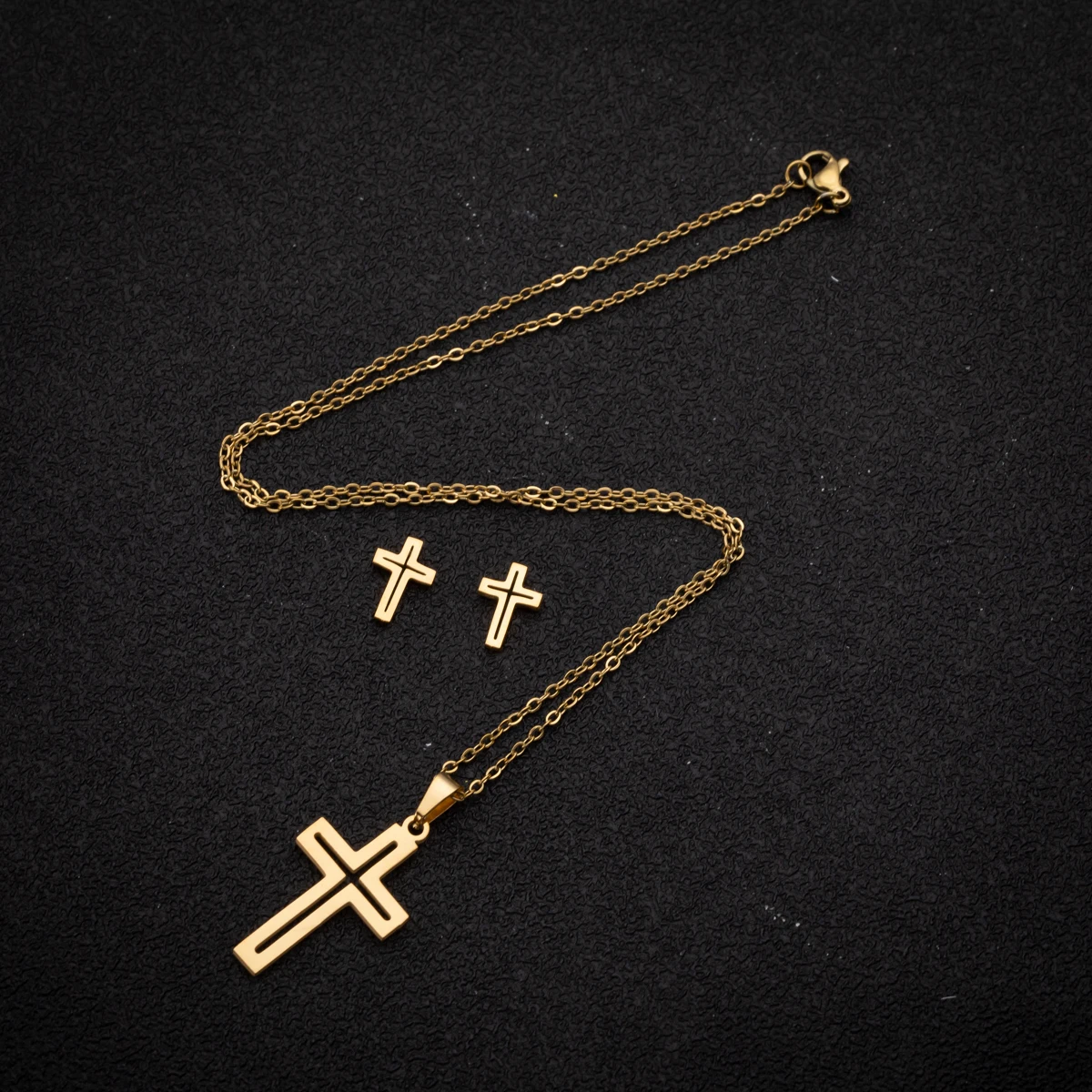 Punk Vintage Christian Jesus Cross Earrings And Necklace Jewelry For Women Surgical Steel Set Pendant Necklace Lot Accessories