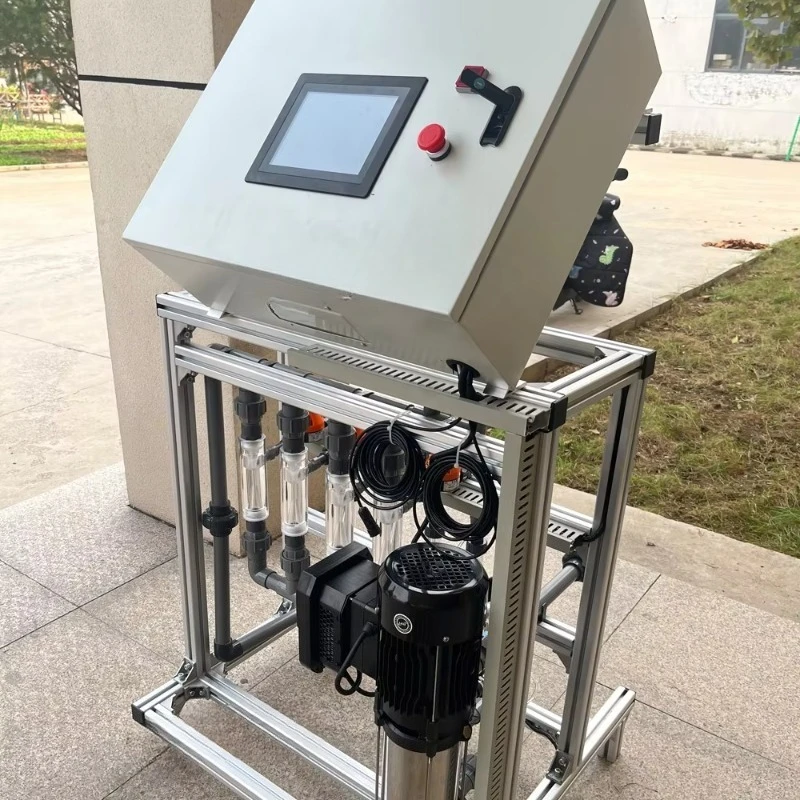 Smart Agriculture Fertigation System 1-8 Chan nels Remote Control Drip Irrigation Water Fert ilizer Machine for Filed