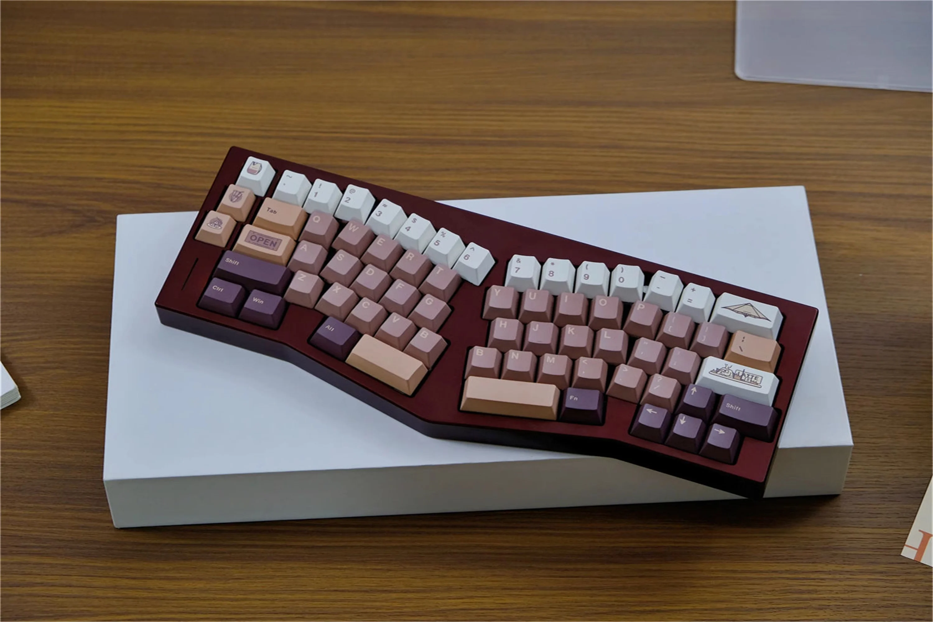 

GMK Coffee R2 Keycaps 151 Keys PBT Material Cherry Profile DYE-SUB Wooting Personalized For CHERRY MX Switch Mechanical Keyboard