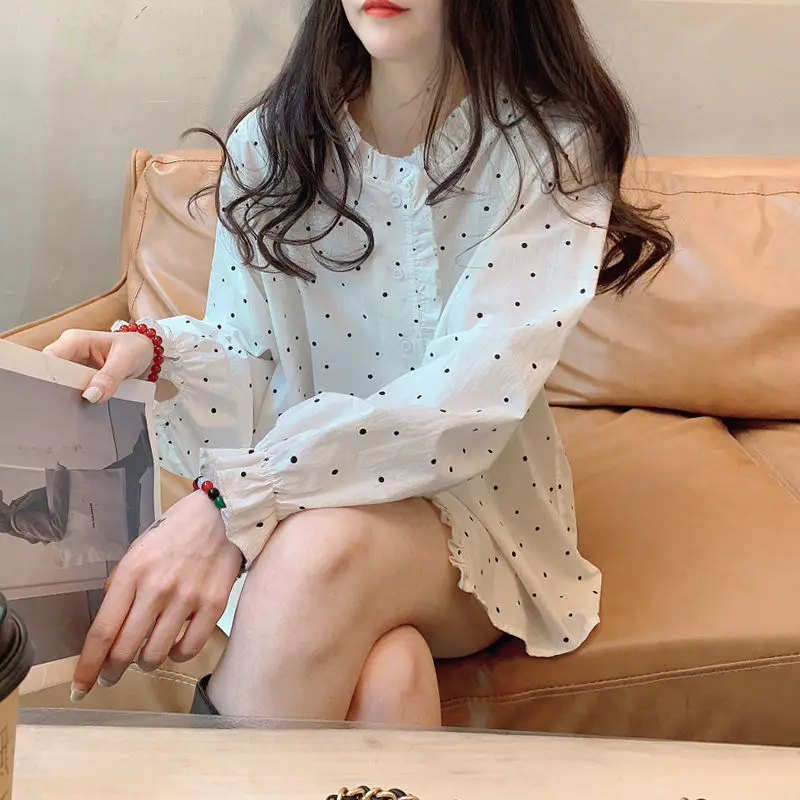 White Shirt Female Niche Spring Korean Style Commuting Sweet and Fresh Black Fungus Lace Small Round Dot Long Sleeved Top