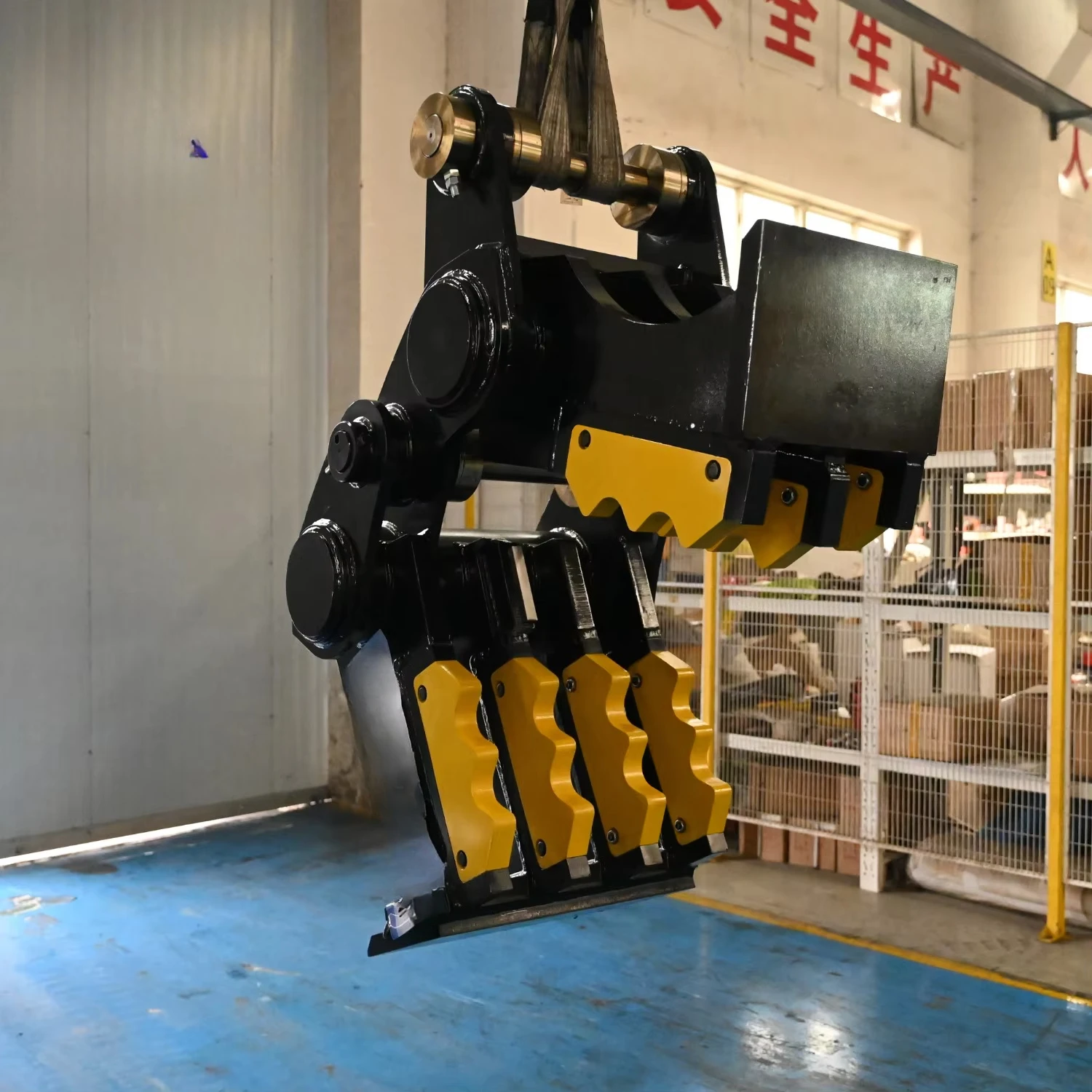 كسارة القص الخرسانية الميكانيكية لملحقات هدم الحفارة وإعادة التدوير #6