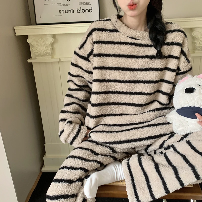 

Pajama Sets For Plus Size Woman Wear Fit Love Lovely Ice Home Versatile Woven Slip Colourful Pants Romantic Beaded Knitted Tops