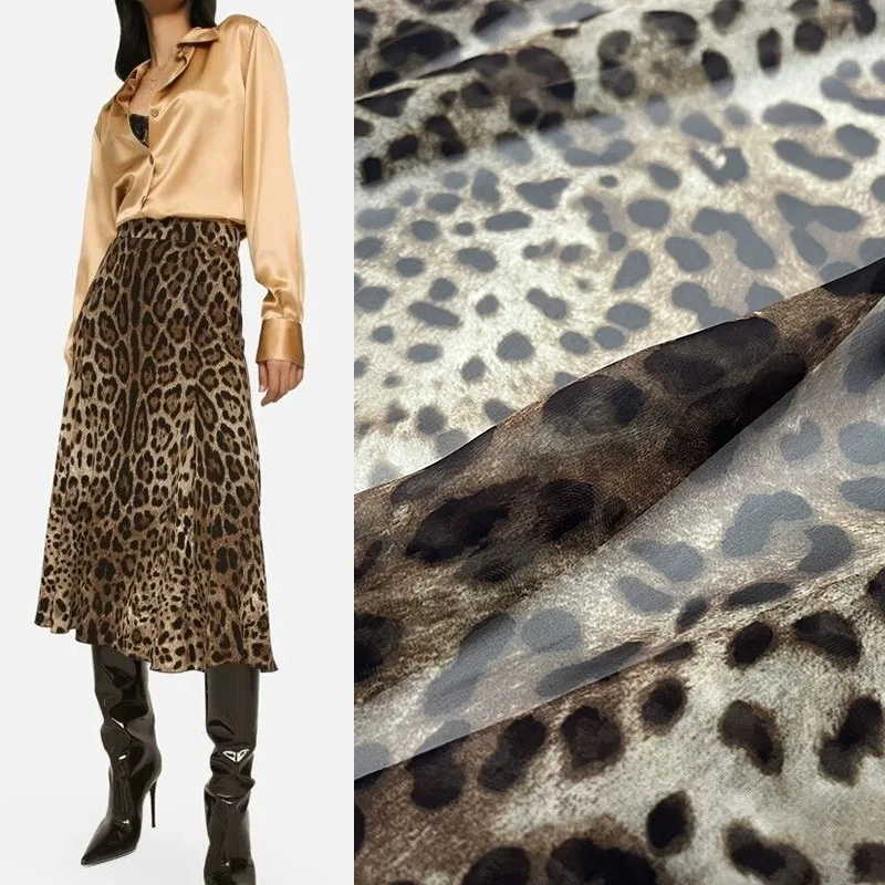 23 European and American Fashion Leopard Print Fabric Chemical Fiber 30D Chiffon Soft Women\'s Skirt Fabric