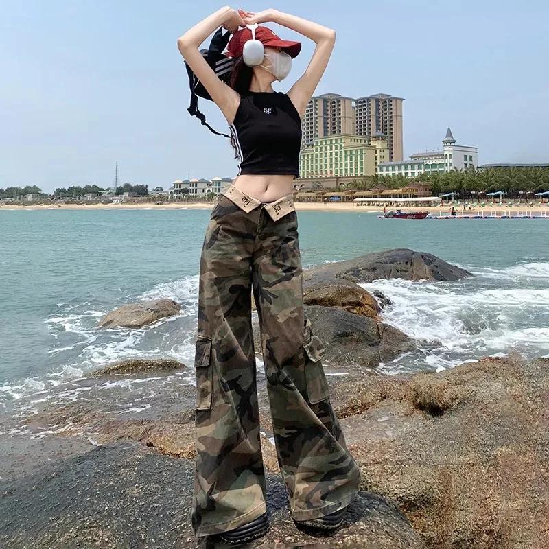 

Spice Girl Retro Camouflage Denim Overalls. New Spring American-style High-waisted Casual Straight-leg Wide-leg Jeans for Women