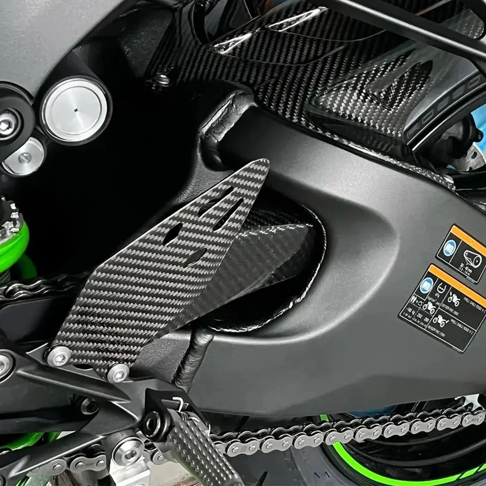 カワサキ ZX6R ZX-6R 636 カーボンファイバーリアフットヒールガード