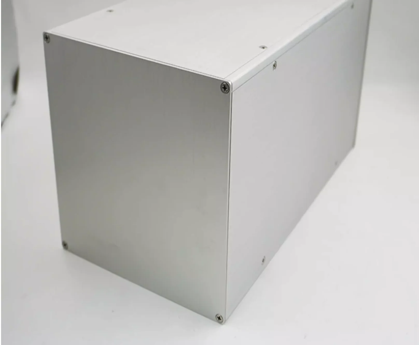 390 all silver aluminum chassis/power isolation cow chassis/multi-purpose DIY shell front-end amplifier/aluminum profile