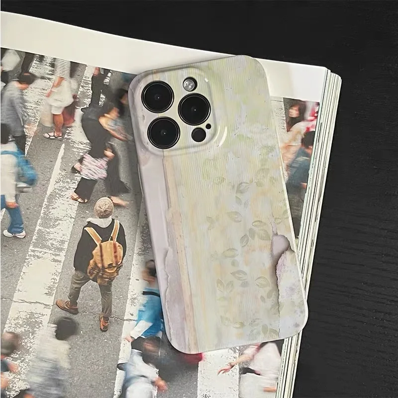 جرافيتي غير منتظمة مع أوراق خضراء صفراء حافظة هاتف لهاتف آيفون 17 Air 16E 15PROMAX 14 Plus 13 12MINI 11 XR غطاء هاتف أكريليك