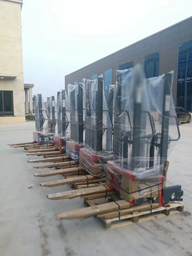 500/1000/2000/3000 kg Electric pallet truck Telescopic forklift