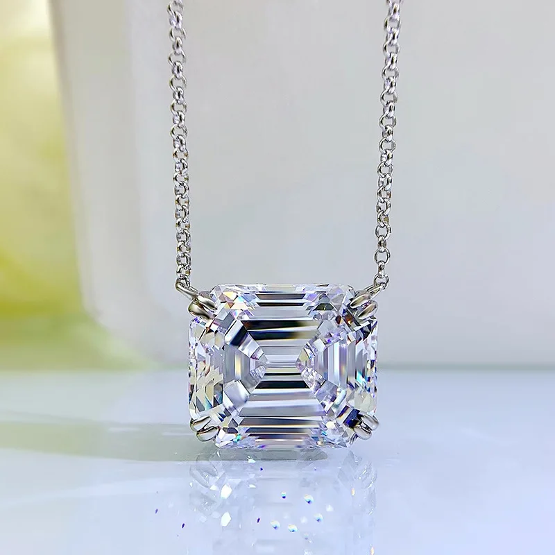 2023 New 925 Silver Rectangle Pagoda 14 * 16 High Carbon Diamond Necklace Women's Clavicle Chain Pendant