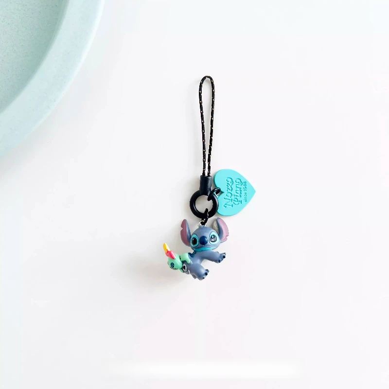 MINISO ديزني غرزة سلسلة مفاتيح من الكرتون جراب هاتف حبل Kawaii شخصيات كرتونية المفاتيح عشاق ظهره الديكور كيرينغ الهدايا