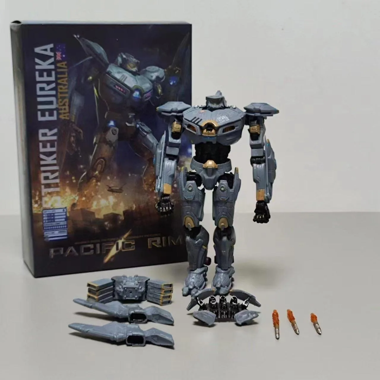Pacific Rim Australian Mecha Eureka Raiders Deluxe Edition Joint Moving Box Figure Model Toy Gift Collection Bandai